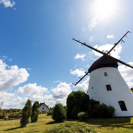 Windmill Vacation Home In Ledzin Near Baltic Sea Niechorze Ruang foto