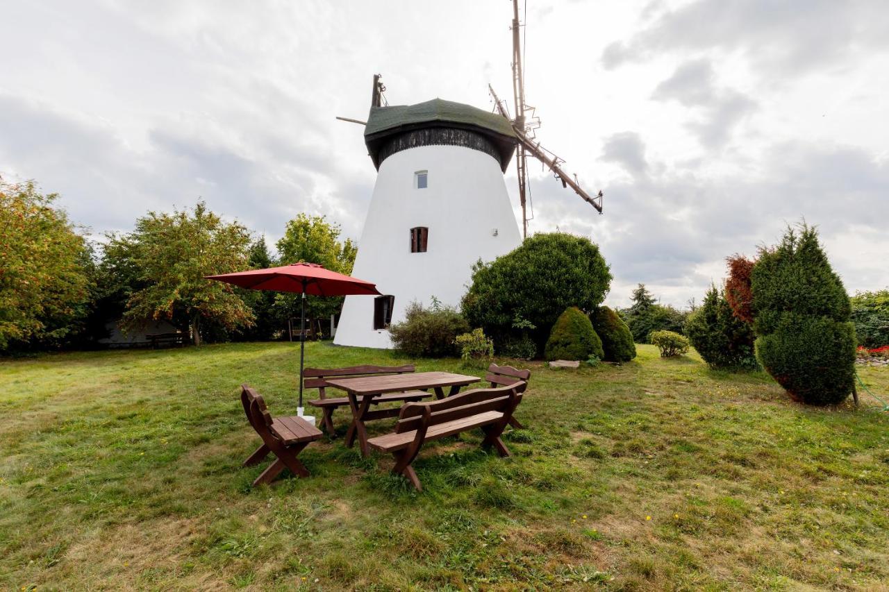 Windmill Vacation Home In Ledzin Near Baltic Sea Niechorze Bagian luar foto