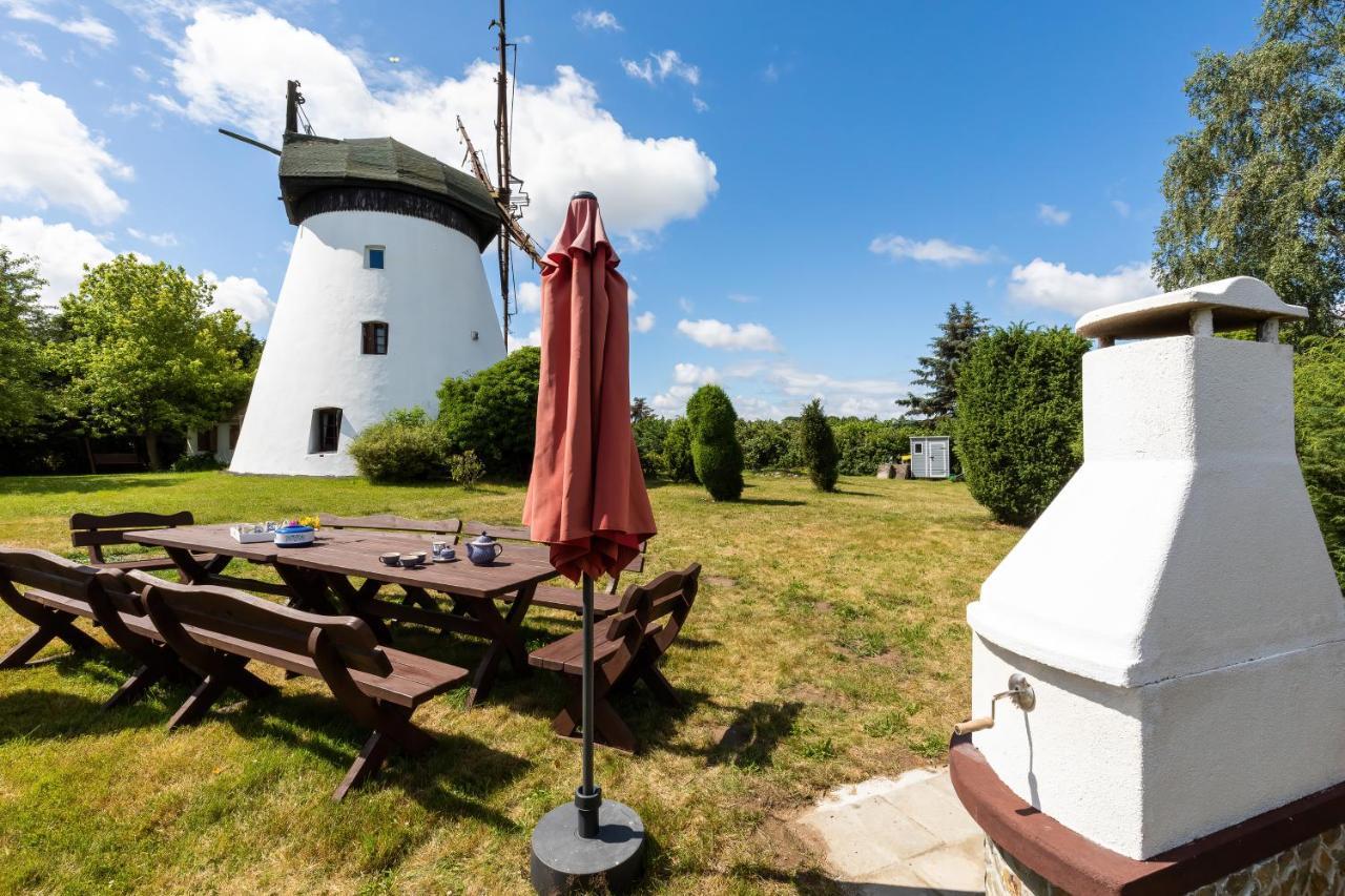 Windmill Vacation Home In Ledzin Near Baltic Sea Niechorze Bagian luar foto