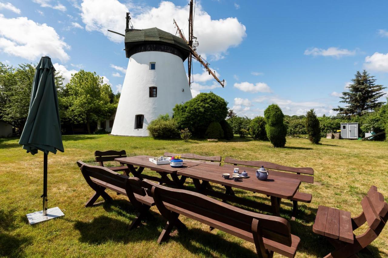 Windmill Vacation Home In Ledzin Near Baltic Sea Niechorze Bagian luar foto