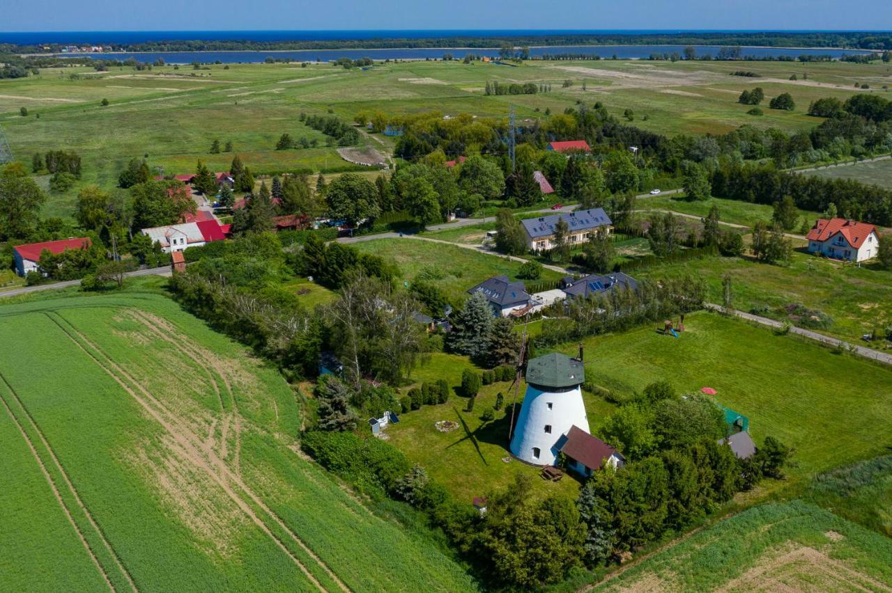Windmill Vacation Home In Ledzin Near Baltic Sea Niechorze Bagian luar foto